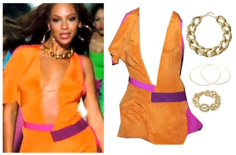 beyonce versace orange dress|beyonce virgo dress.